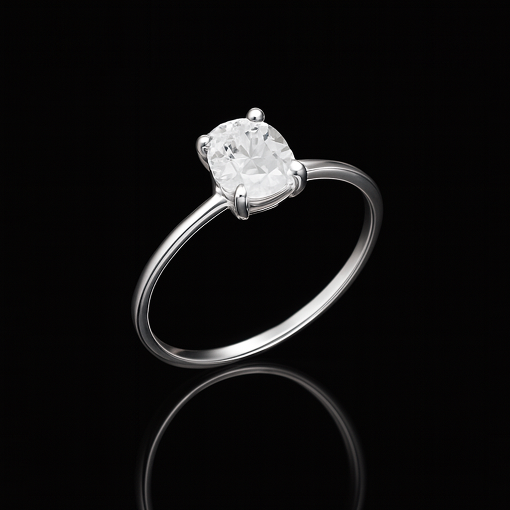 Anel em Prata 925 Pedra Oval Cristal