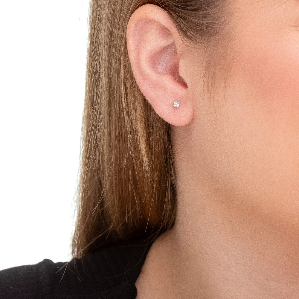 Brinco infantil em Prata 925 Ponto de Cristal